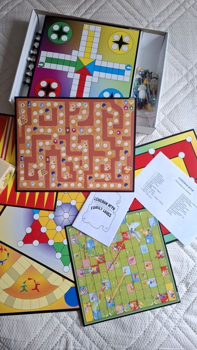 Семейни игри - нова занимателна настолна игра с 28 семейни игри