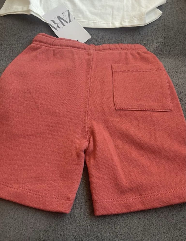 Нови дрешки за 6 г Zara