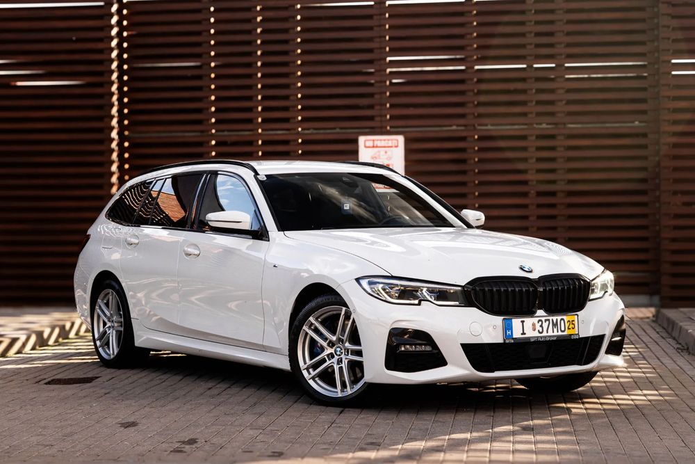 BMW Seria 3 BMW 330e Touring M SPORT X-DRIVE 2021 – Plug-in Hybrid