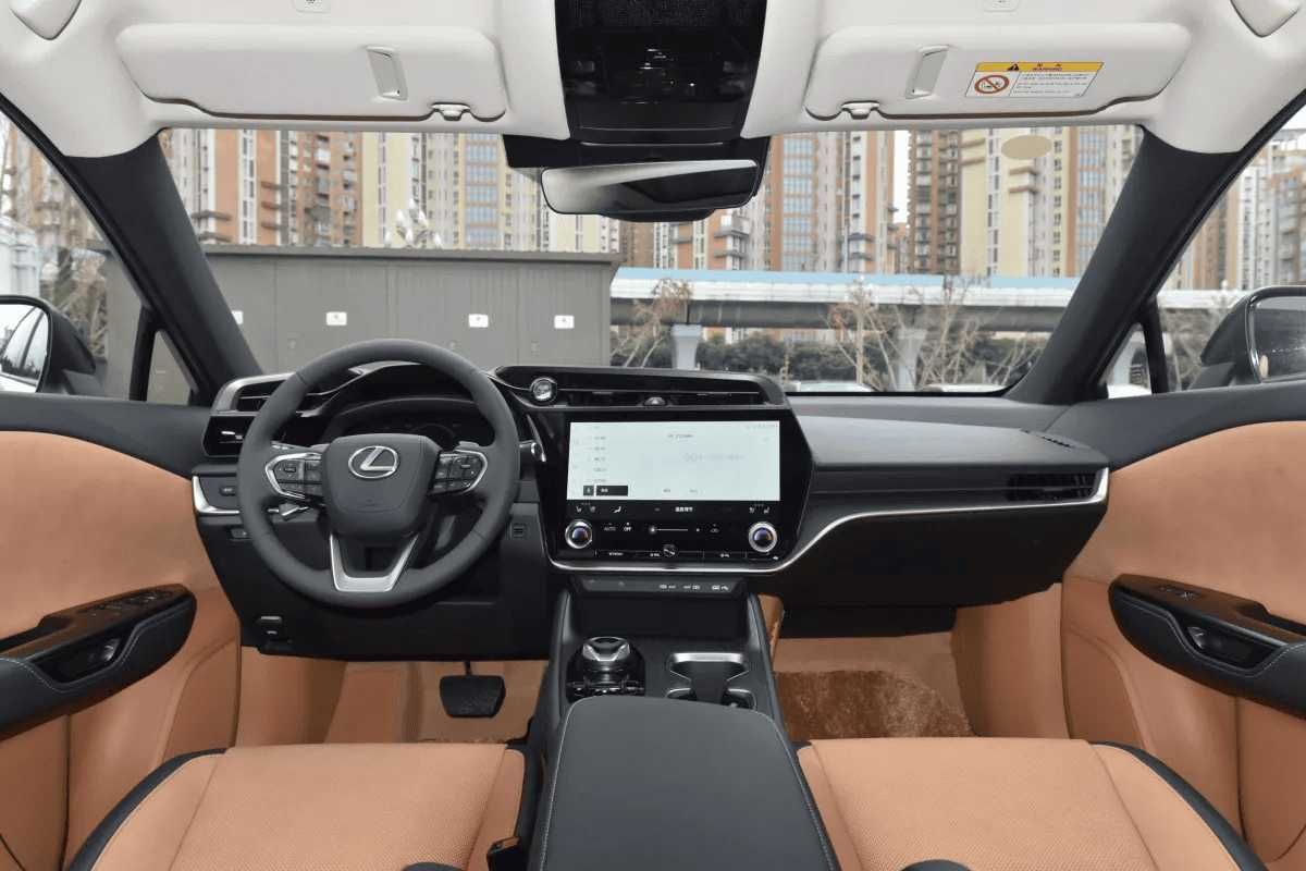 Lexus RZ UX вся серия только по заказу в краткие сроки