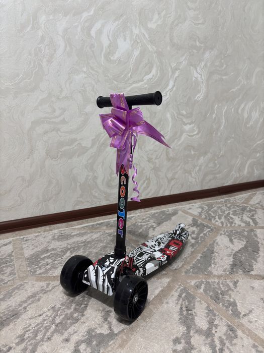 Самокат Абсолютно Новая