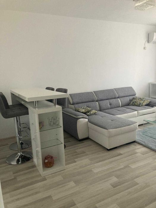 Inchiriez apartament 2 camere