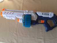 Vand arma Nerf Xshot