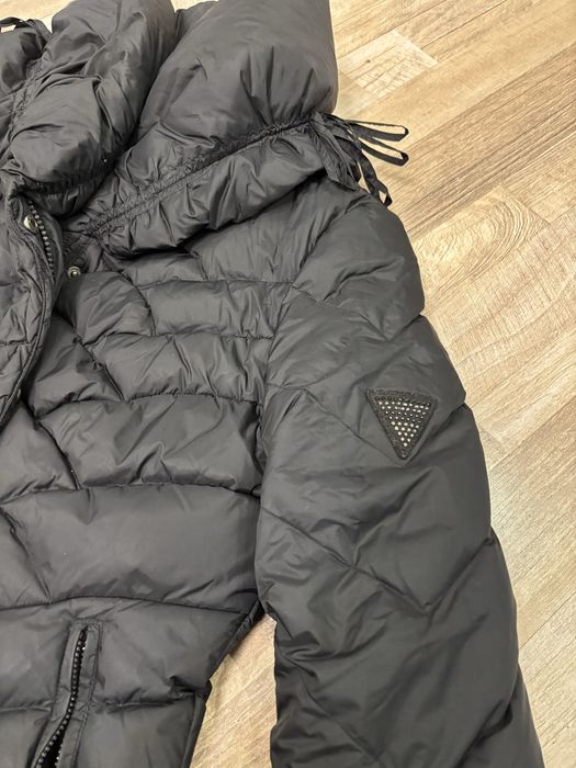 Зимно яке Guess