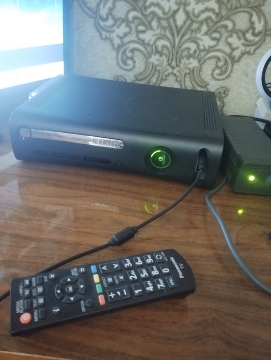 Срочно обменяю Xbox