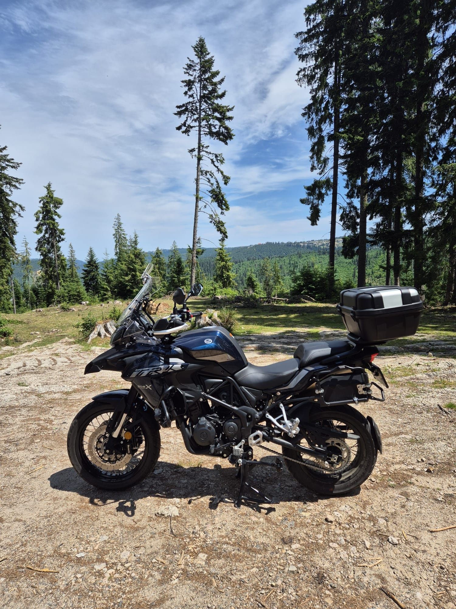 Benelli TRK 502X FULL