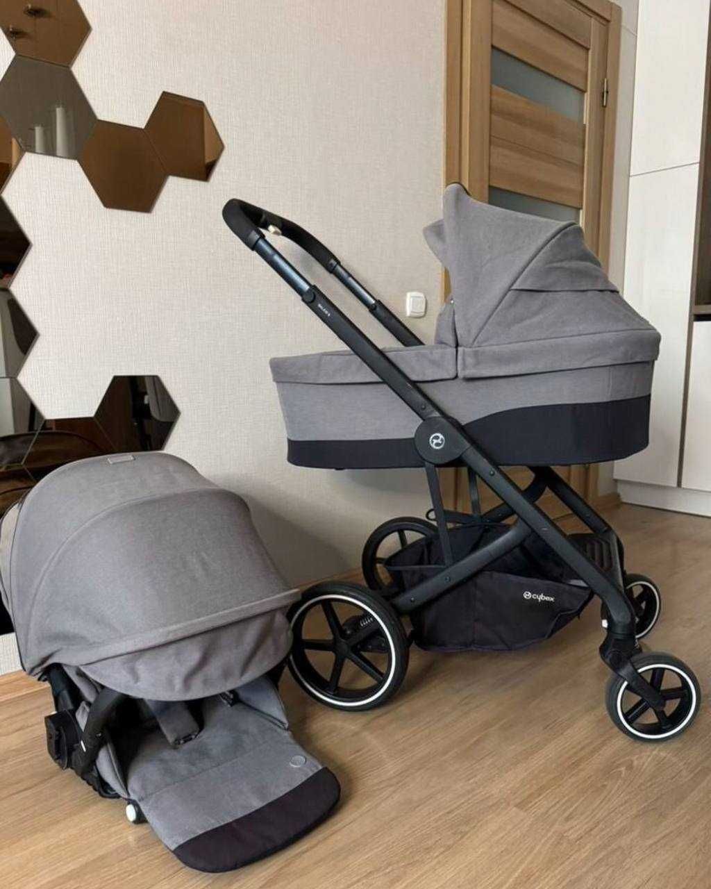 Коляска Cybex Ваliоs S Lux Германия