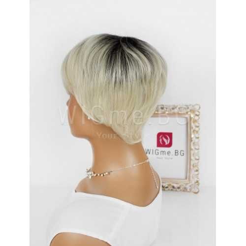 Къса руса перука с черни корени и бретон Меган