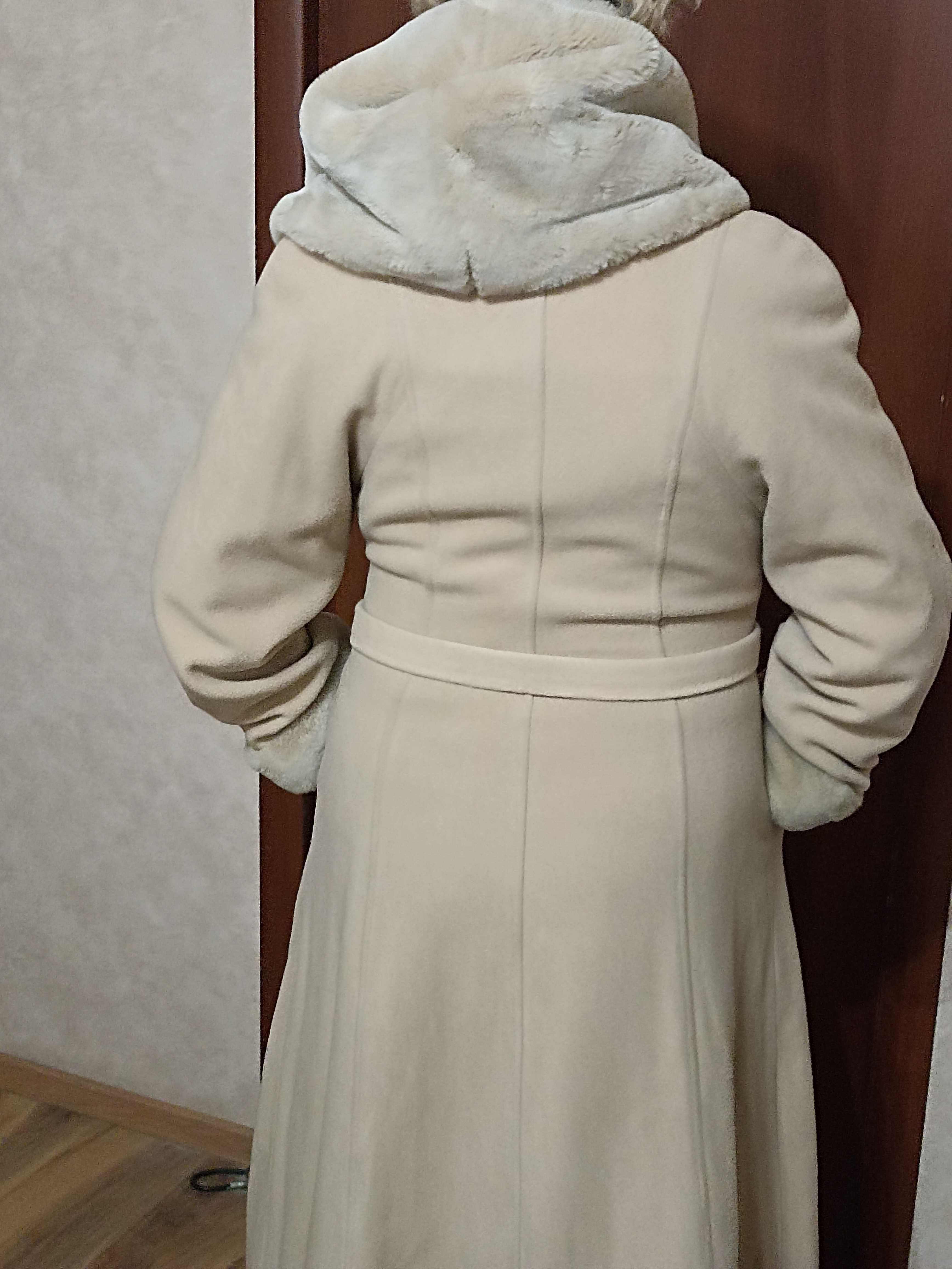 пальто женское Кашемир Италия размер 46-48