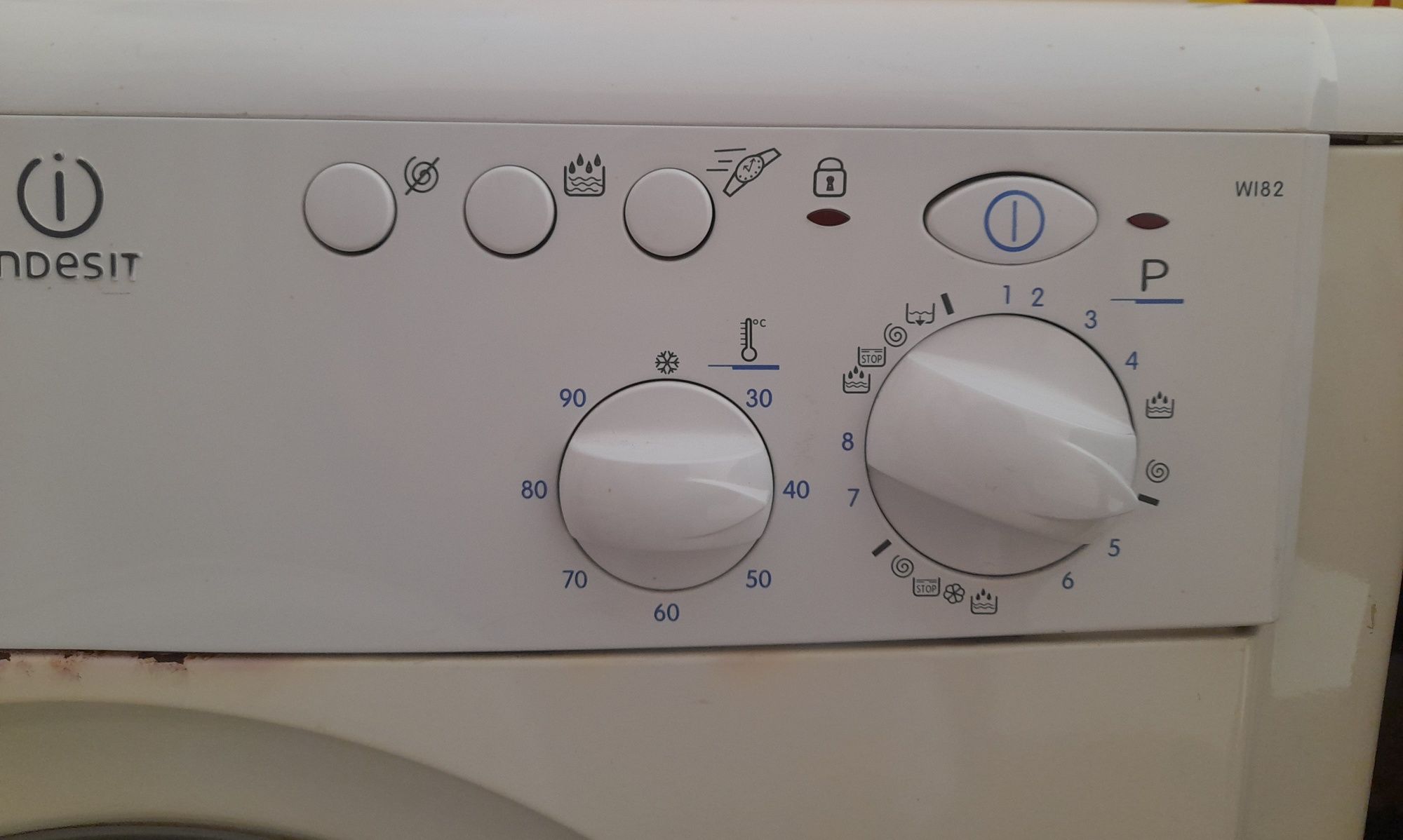Пералня INDESIT WI-82