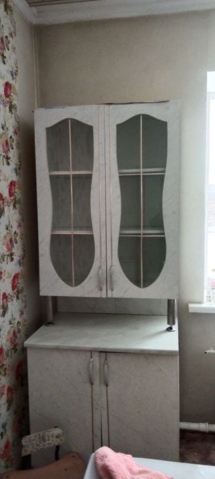 Продам кухонный гарнитур ,самовывоз на восточном