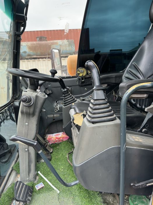 Hyundai Robex 55 W Екскаватор
