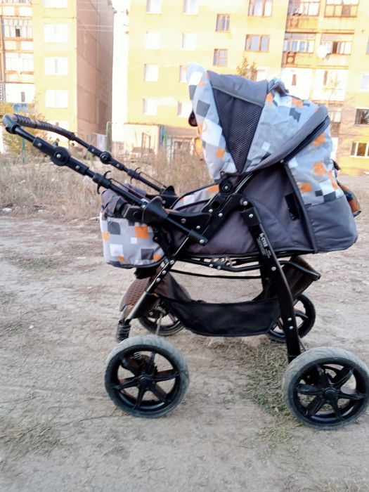 Продам каляску зима лето