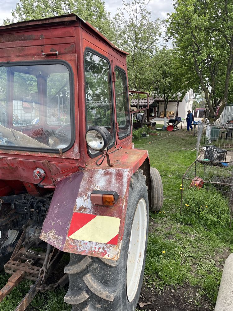 Tractor Universal 445 CP53