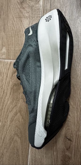 NIKE W VERSAIR дамски маратонки 40 номер