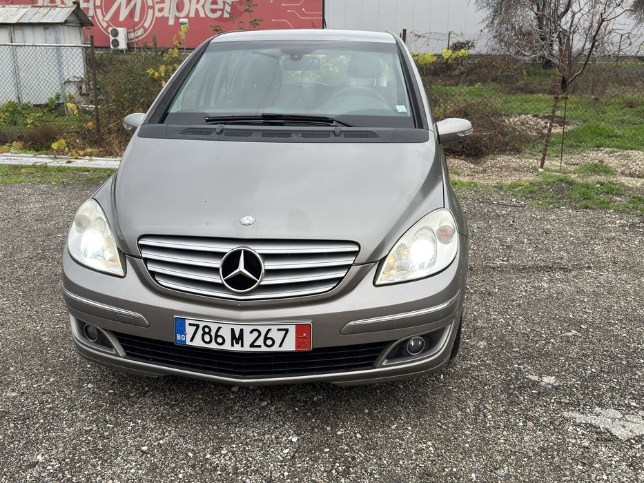 Mercedes b200. Нов внос ………….топ
