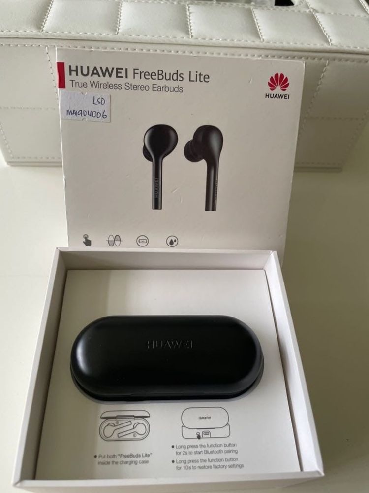 Casti Huawei Buds full box impecabile