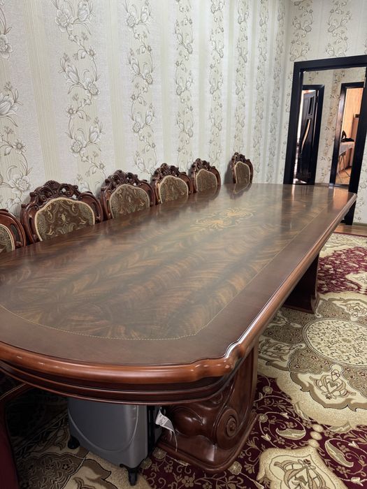 стол стуллар сотилади