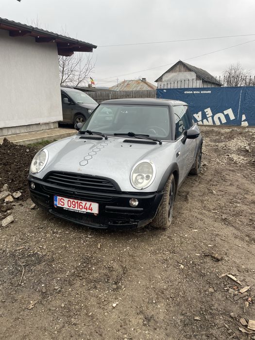Vand Mini Cooper R50 1.6 benzina