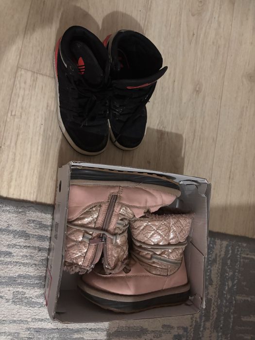 Отдам даром детские обуви