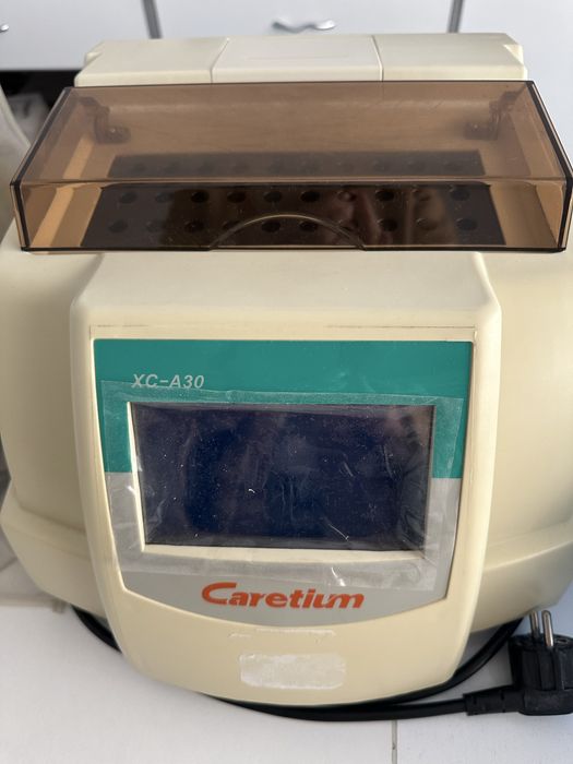 Vanzare aparatura si sticlarie de laborator analize medicale