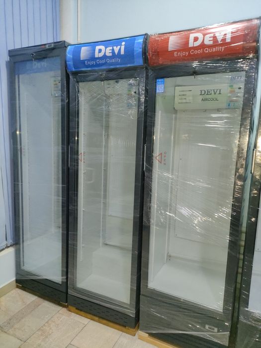 Акция !!! Продаются витриные холодильники .