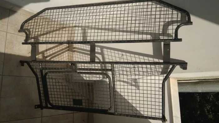 Grilaj despartitor caini original freelander 2 LR002521