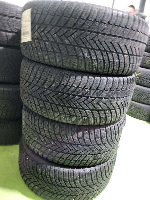 4 бр зимни гуми 245/35/19 Bridgestone