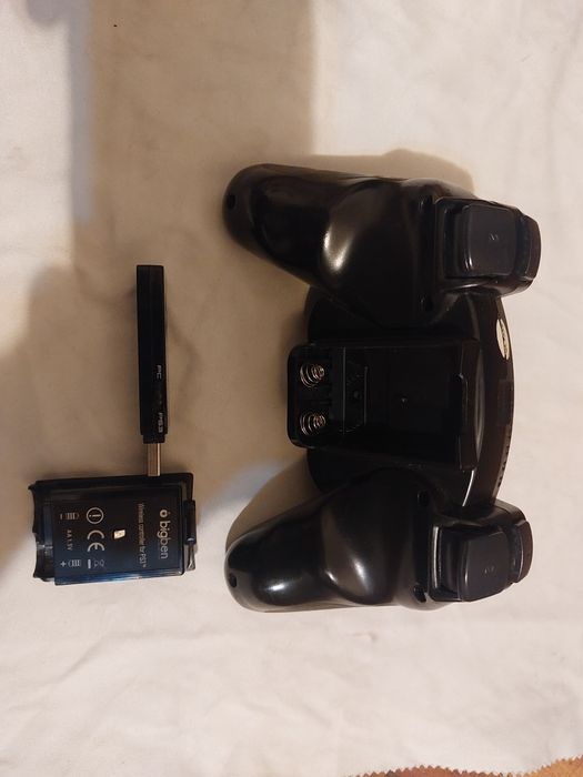 Vând maneta ps3 bigben interactive