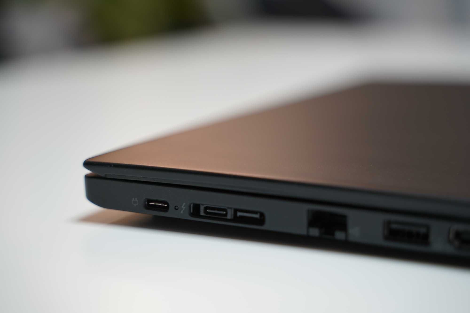 Thinkpad T480s 14" IPS FHD, i5-8250u, 16gb, 256gb ssd, 65W