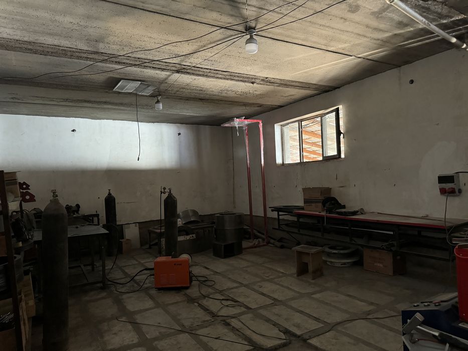 Производства , склад  /производства/склад/16 соток