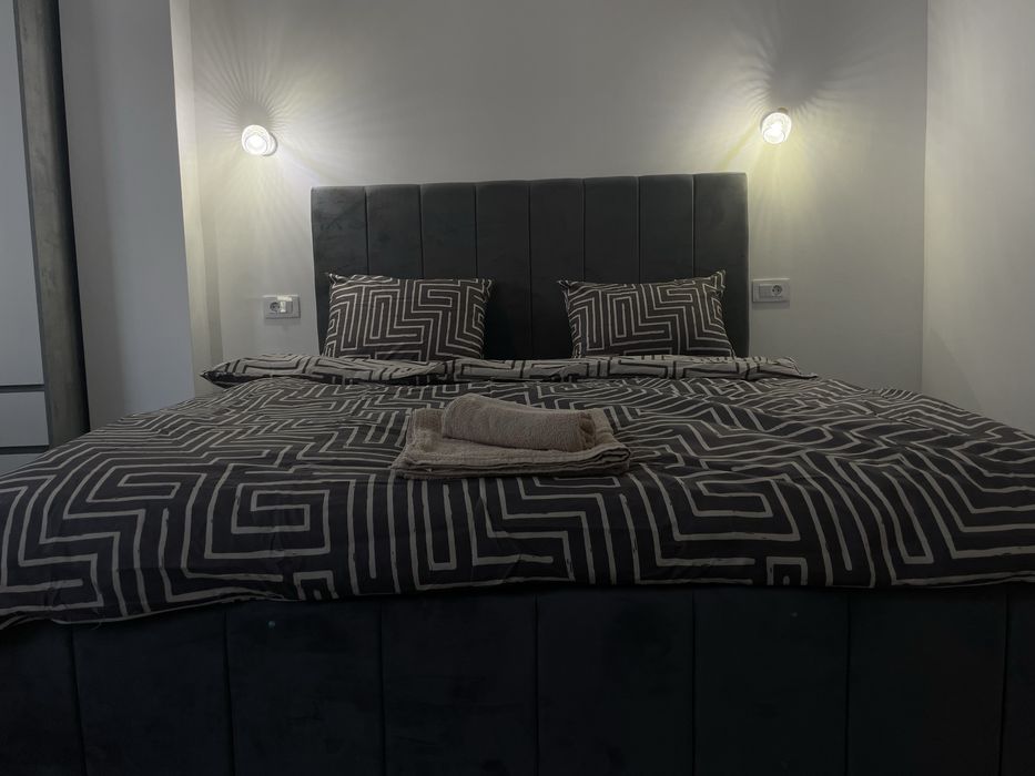 Inchiriez apartament cu 2 camere in regim hotelier zona ultracentrala