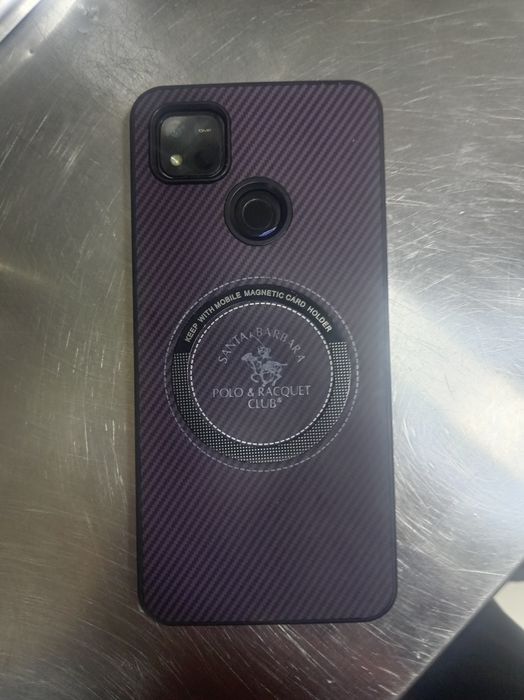 holati yaxshi telifon sotiladi narx kelishamiz