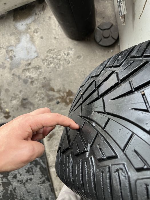 Гуми 295 45 20 General Grabber UHP XL