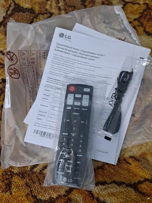 LG   XBOOM.   CL87.     HI FI