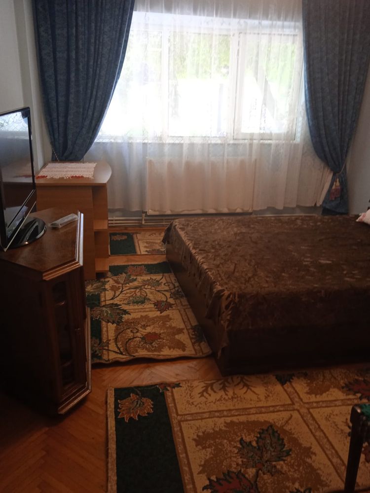 Apartament o camera spre inchiriere