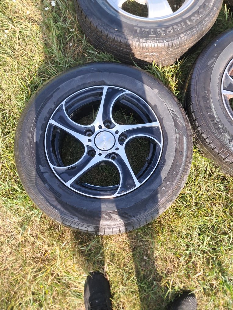 Диски с резиной 139,7x5xR16