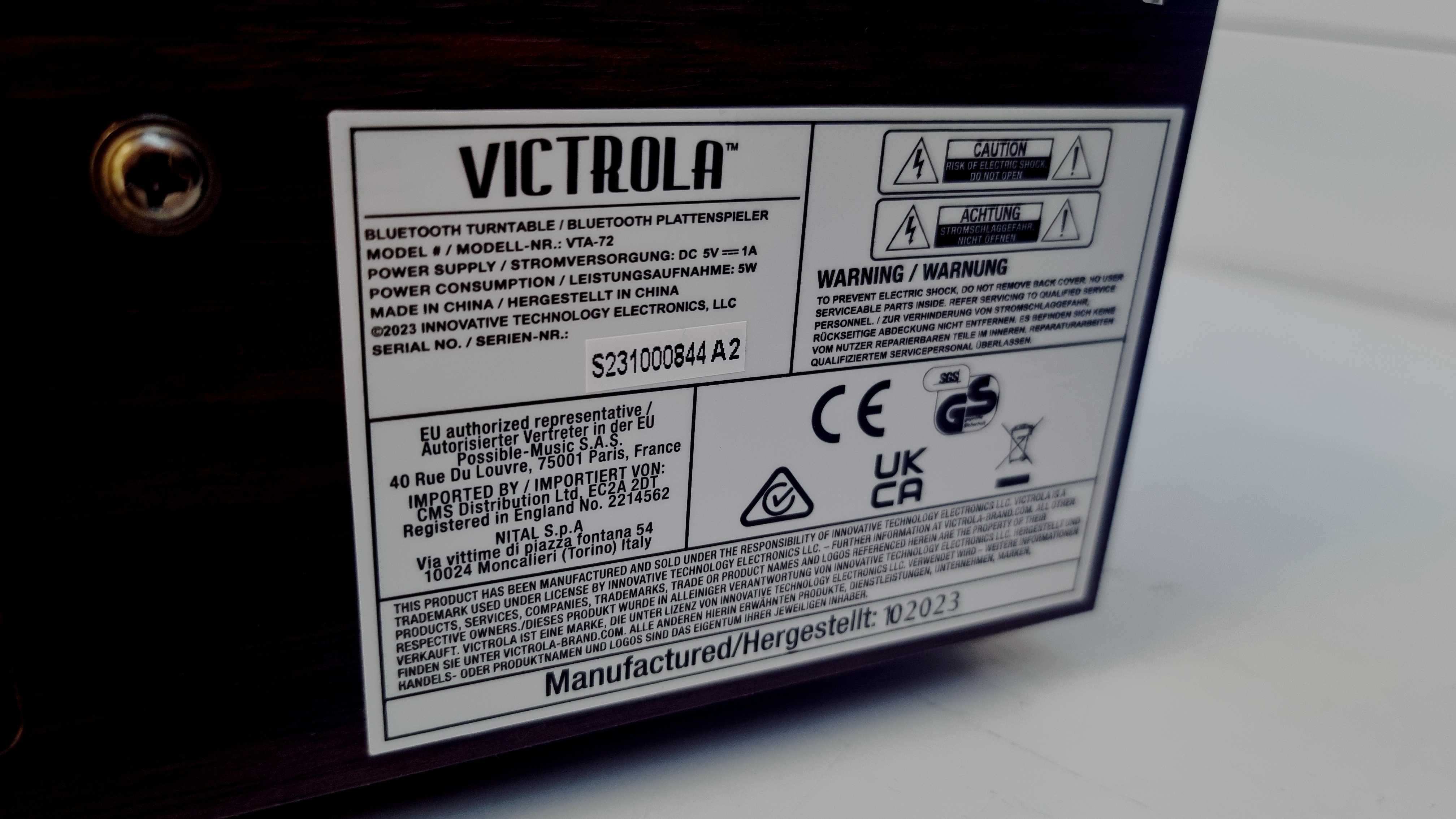 Грамофон Victrola Eastwood VTA 72 BAM Black ЧИСТО НОВ