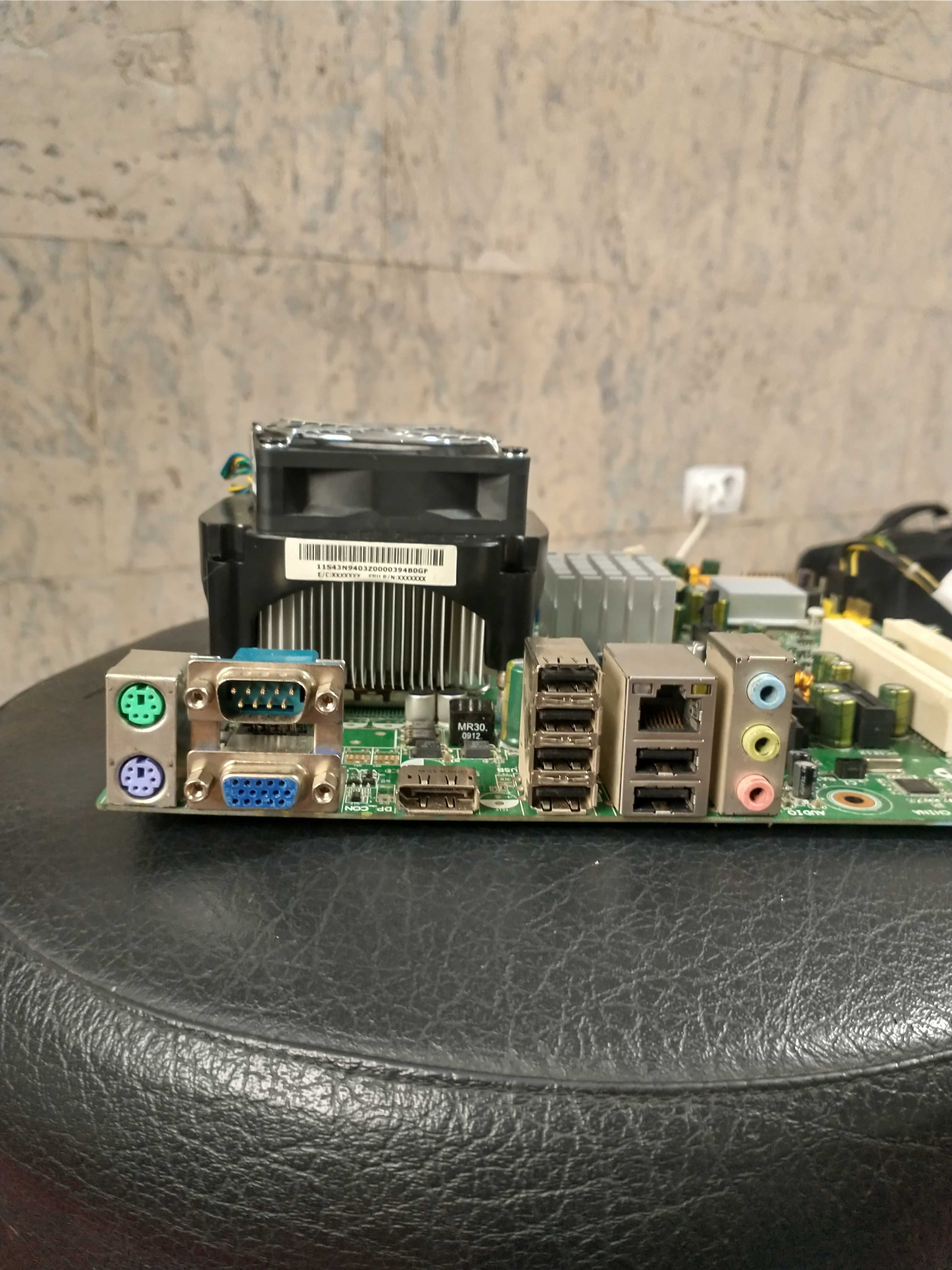 Placa de baza + procesor quad core