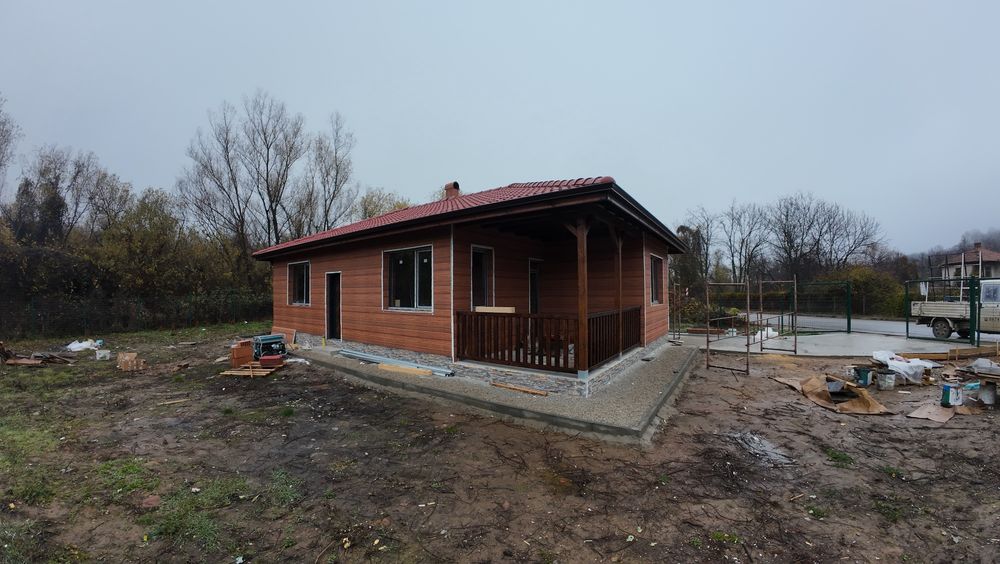 Къща в с Лесидрен.