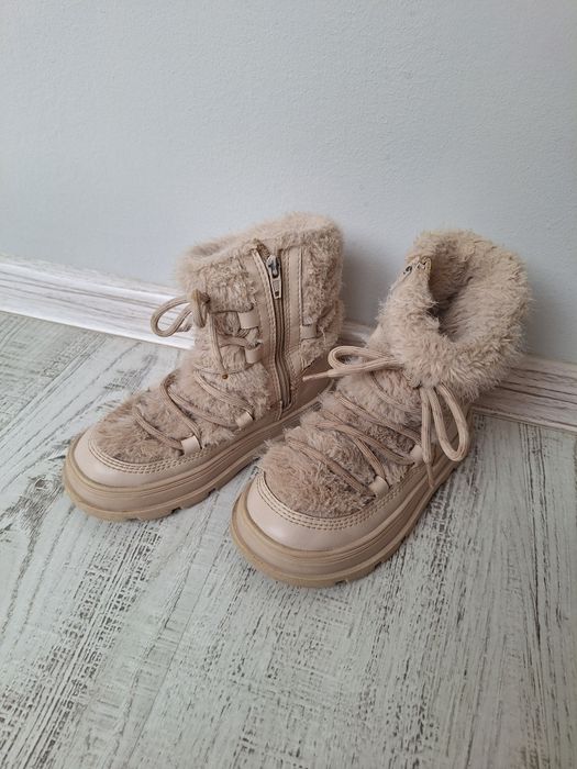 Зимни боти за момиче