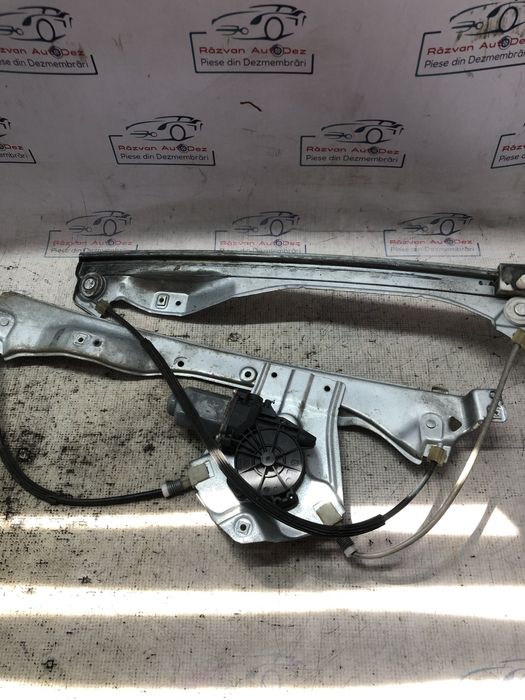 macara geam dreapta fata renault clio 3 2010