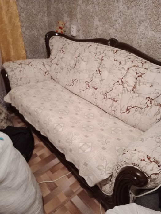 Продам мебель Потютьков в хорошем состоянии.