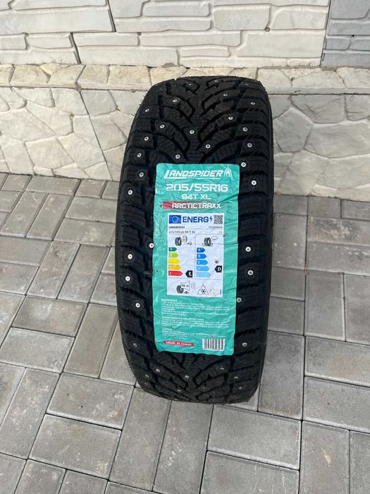 205/55 R16 94T XL ARCTICTRAXX LandSpider (шипованные)