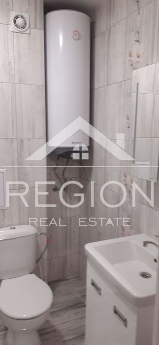 Дава се под наем Двустаен апартамент в Варна, Левски - 70 кв.м за 484.5 € - Снимка #4