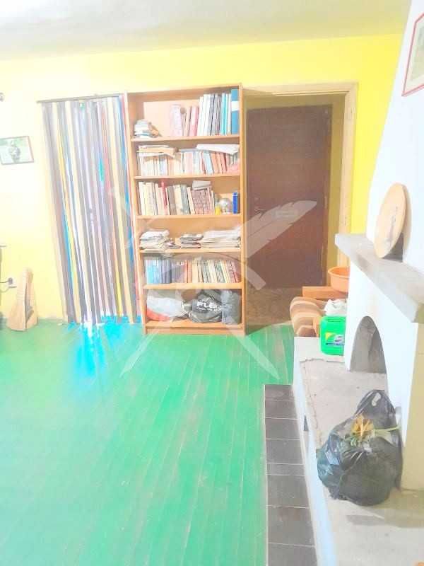 Двуетажна къща в село Завет 48713