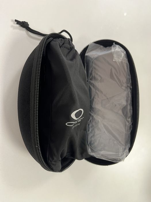 Ochelari Oakley Sutro
