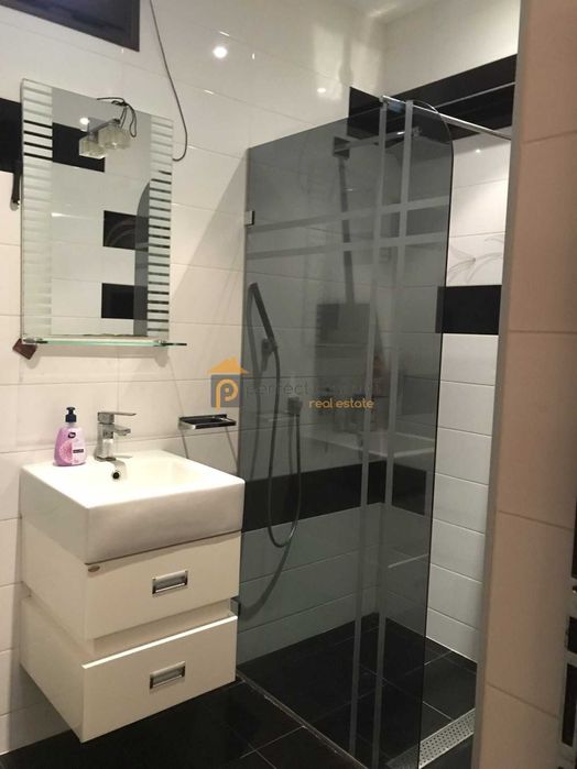 Продава се Двустаен апартамент в Пловдив, Каменица 1 - 81 кв.м за 2198 €/кв.м - Снимка #8