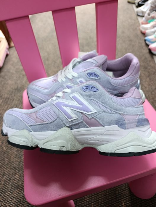 Сникърси 36/40 номер 115лв