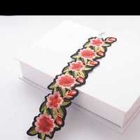 Choker brodat, floral, nou